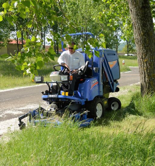 Iseki SF224 Out Front Mower available at Nigel Rafferty Groundcare, Cornwall