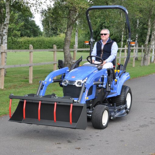 Iseki TXGS24 Sub Compact Tractor available at Nigel Rafferty Groundcare, Cornwall