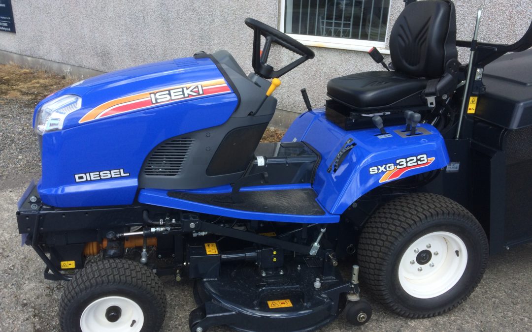 Iseki SXG323 Ride-on Mower for sale at Nigel Rafferty Groundcare in Redruth, Cornwall