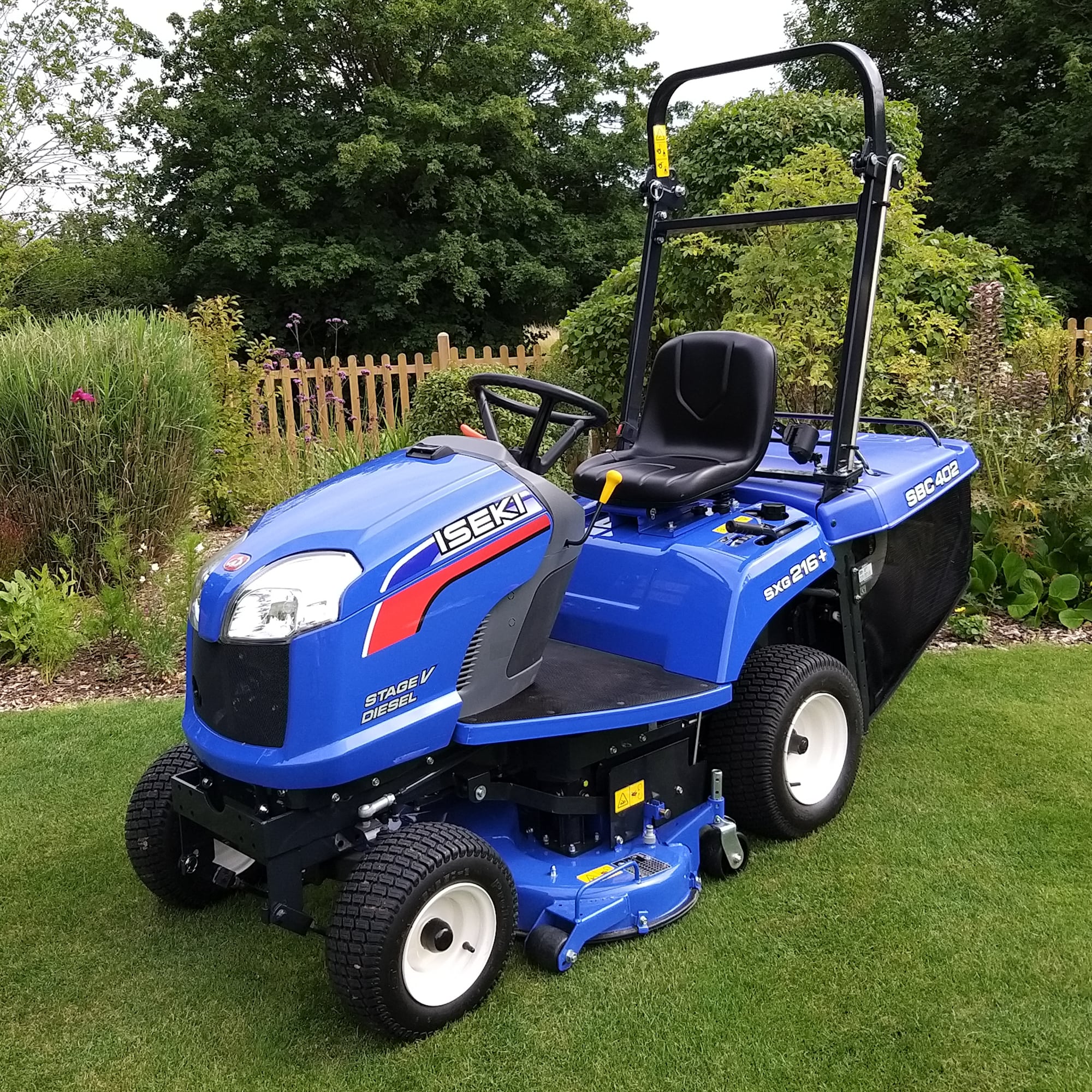 Iseki SXG216 Ride on Mower Nigel Rafferty Groundcare Cornwall